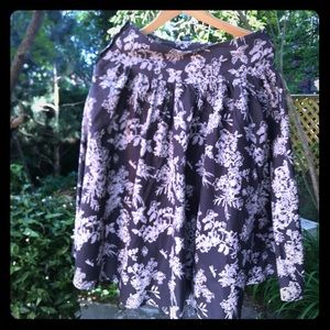 Beautiful full bird patterned  tulip skirt M